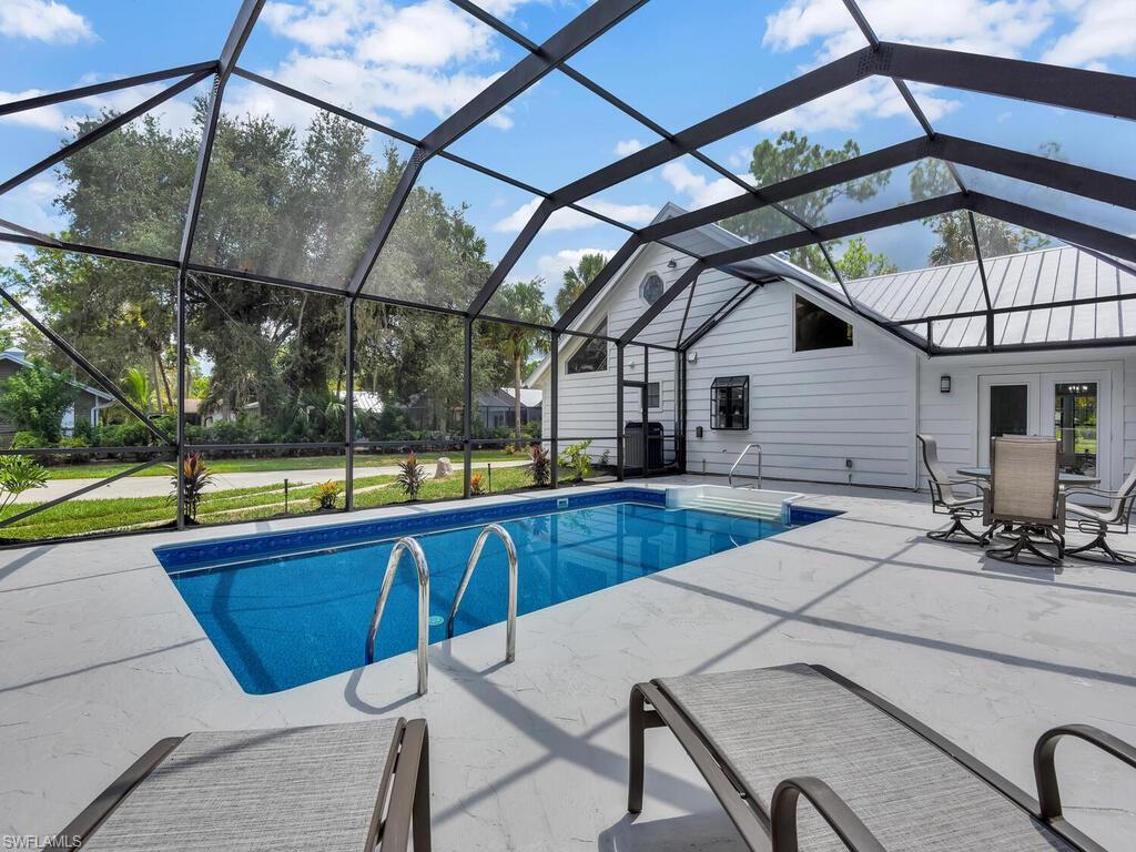 LOGAN WOODS - Residential