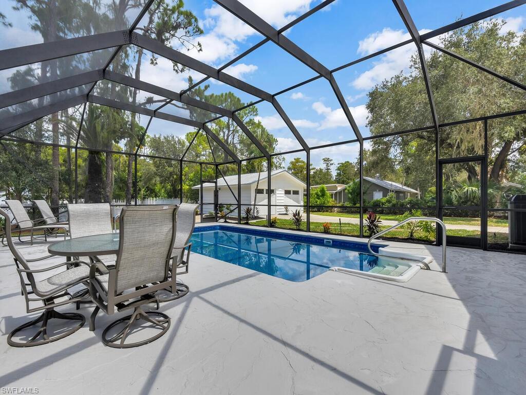 LOGAN WOODS - Residential