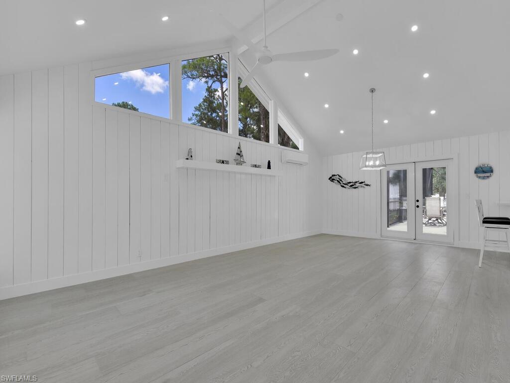 LOGAN WOODS - Residential