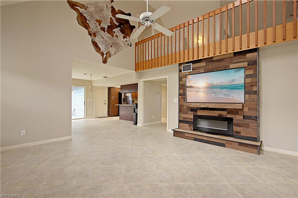 SAN CARLOS PARK - Residential