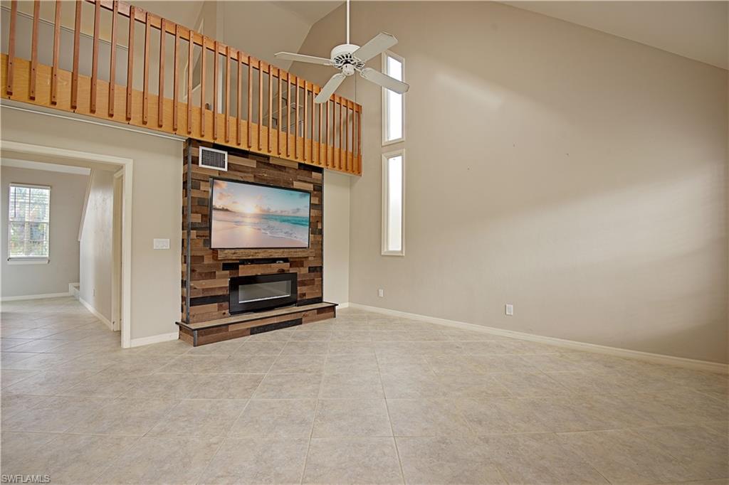 SAN CARLOS PARK - Residential