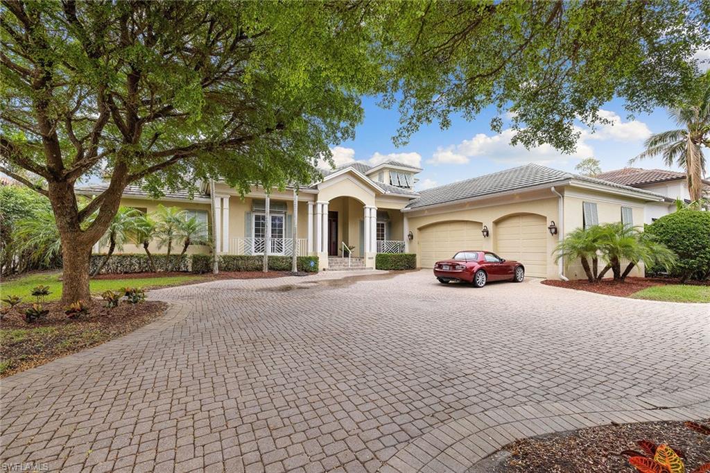 MOORINGS - Residential