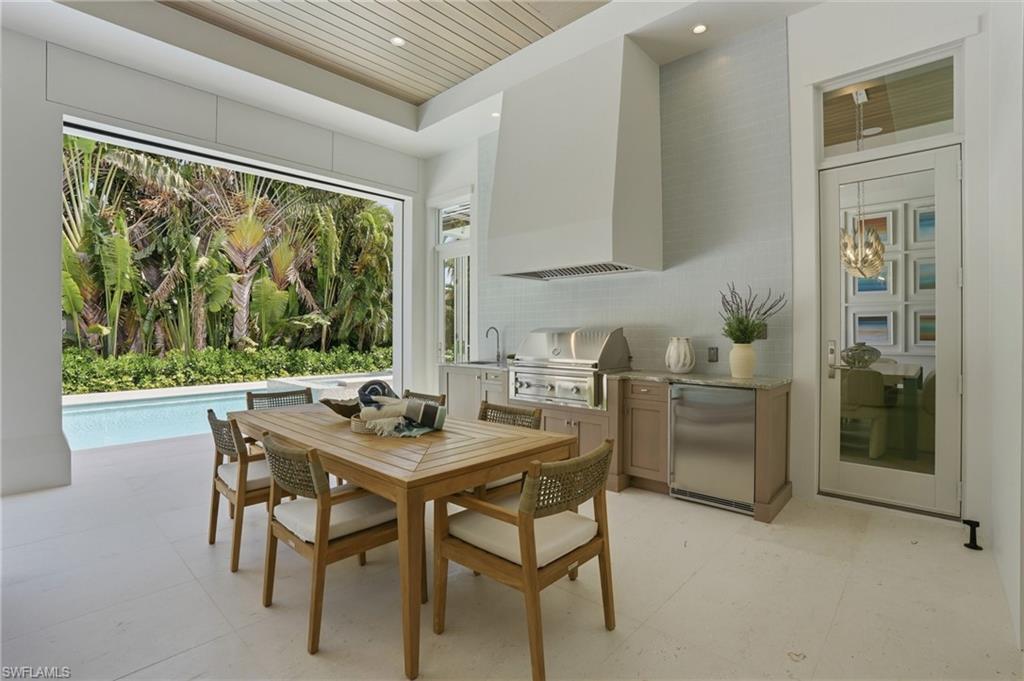 PARK SHORE - Residential