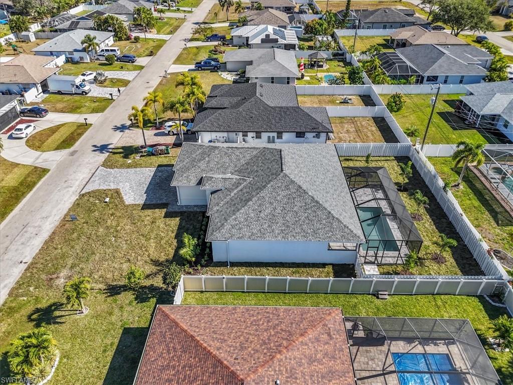 CAPE CORAL - Residential