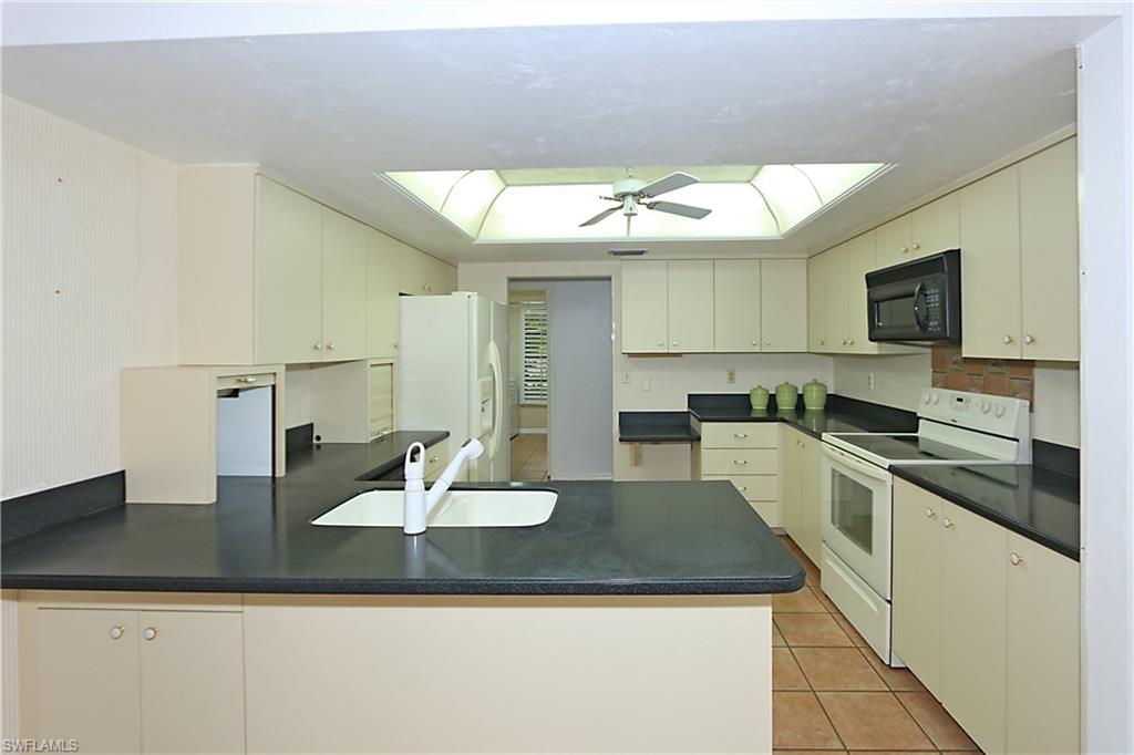 CRESCENT LAKE ESTATES - Residential