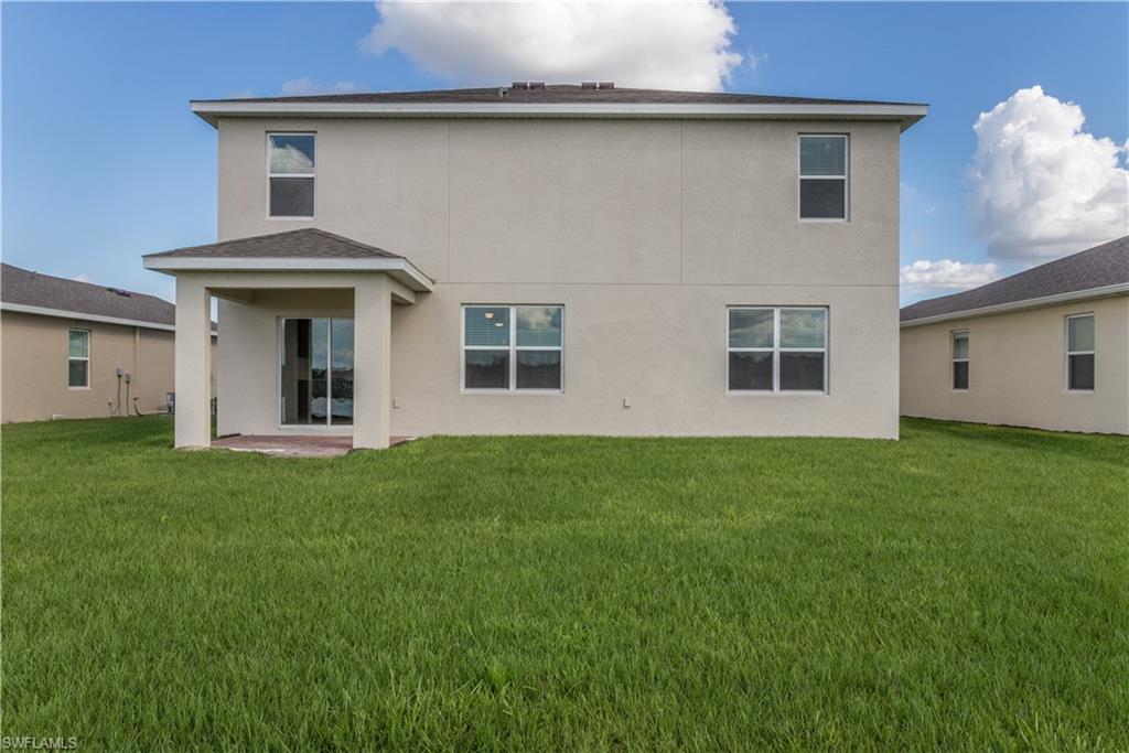 ENTRADA - Residential