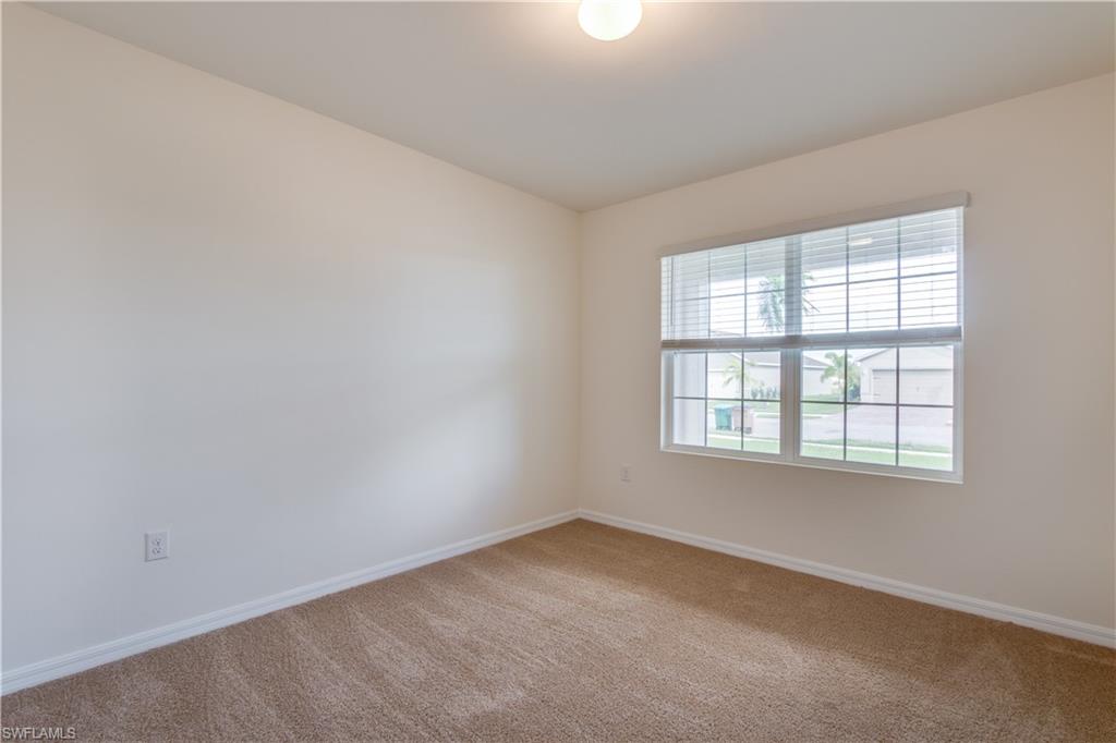 ENTRADA - Residential