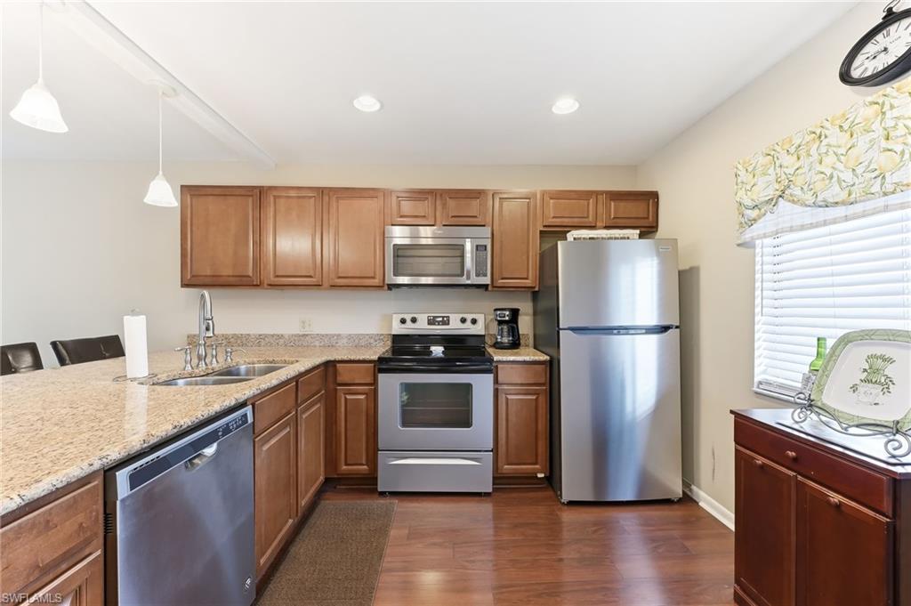 AUGUSTA COURT - Residential