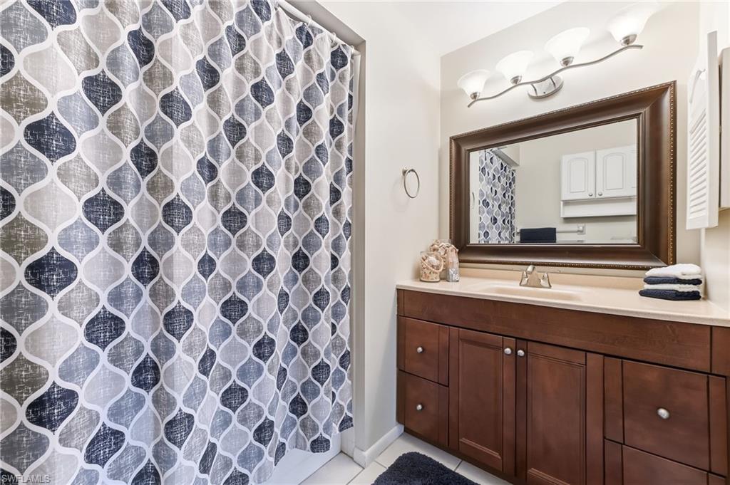 AUGUSTA COURT - Residential