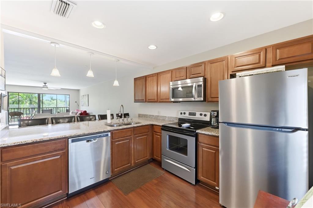 AUGUSTA COURT - Residential