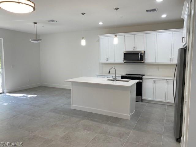 CAPE HARBOUR - Residential