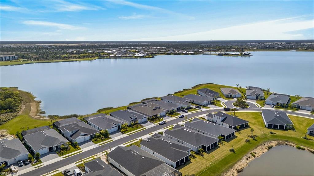 WATERVIEW LANDING - Residential