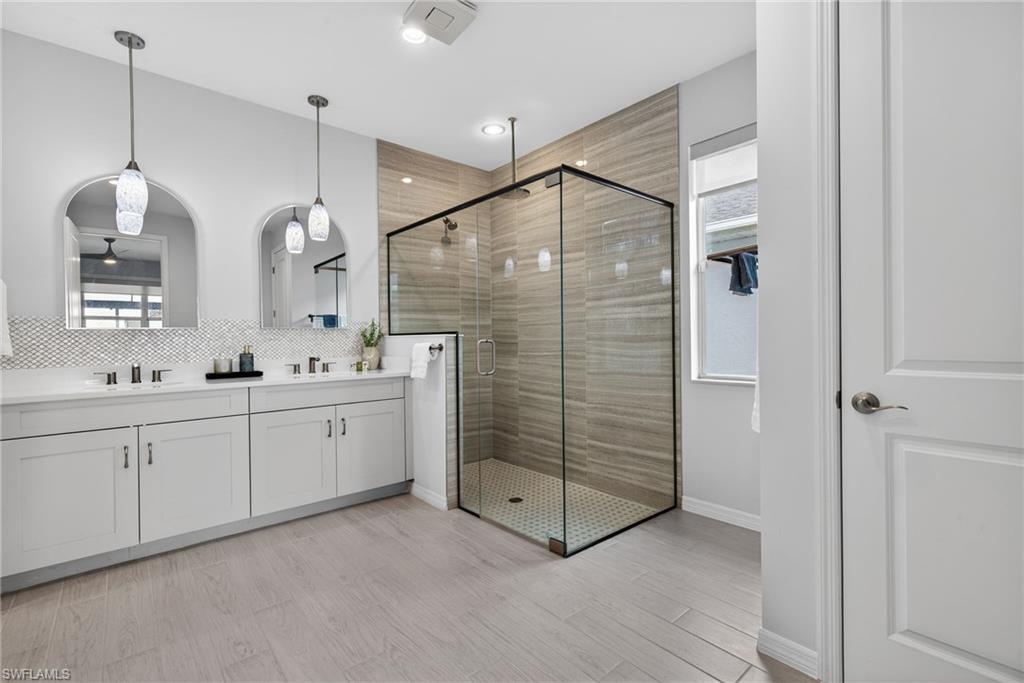 WATERVIEW LANDING - Residential