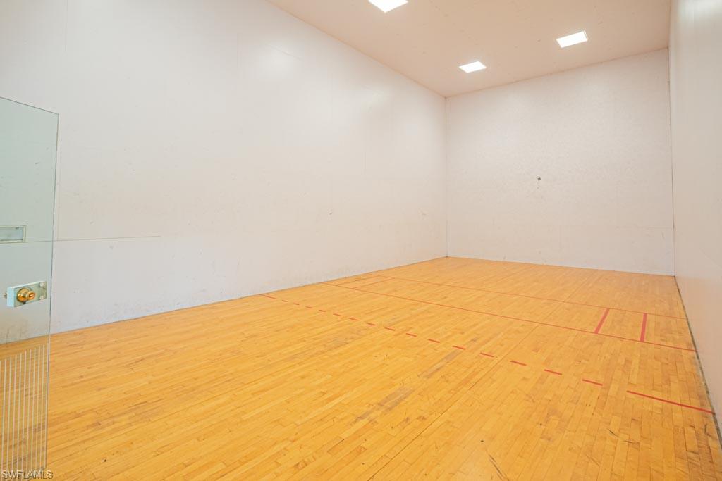 THE ENCLAVE AT NAPLES - Residential Lease