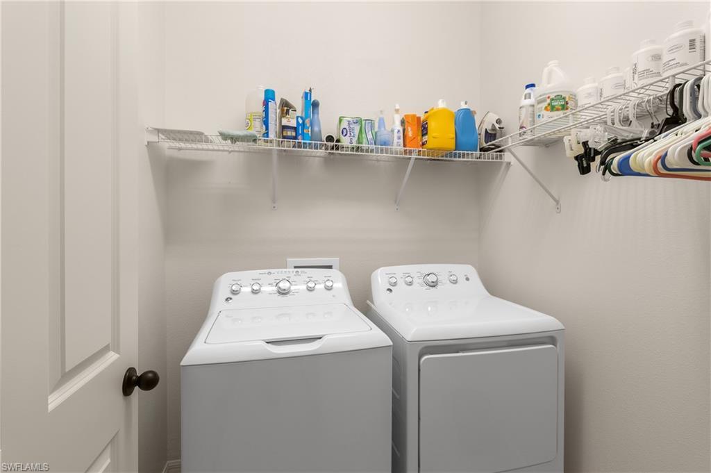 TUSCANY VILLAS - Residential