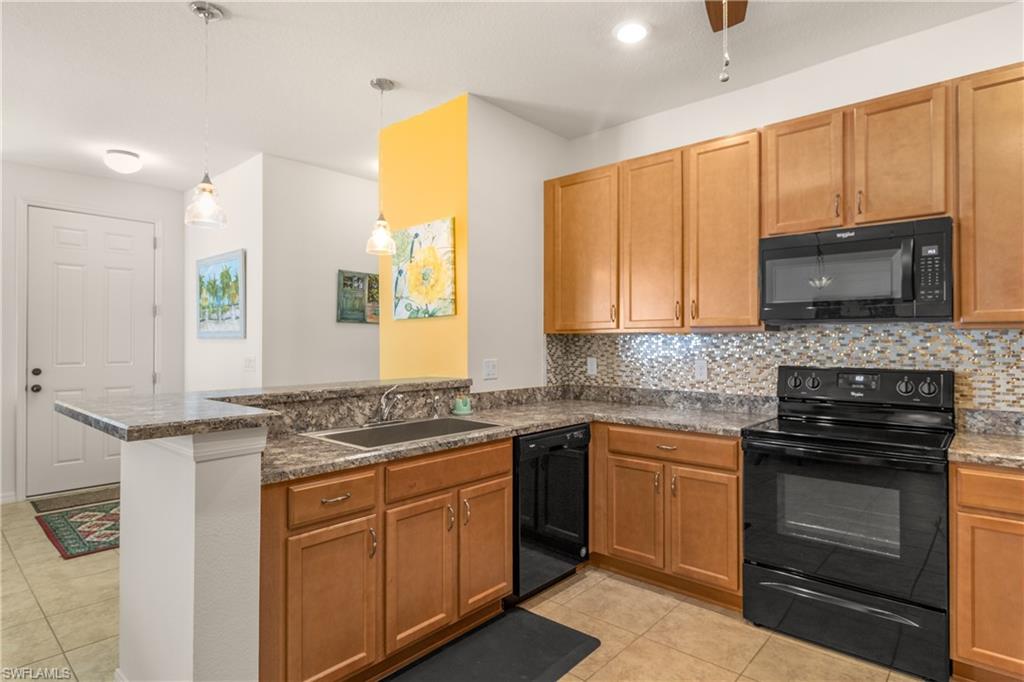 TUSCANY VILLAS - Residential