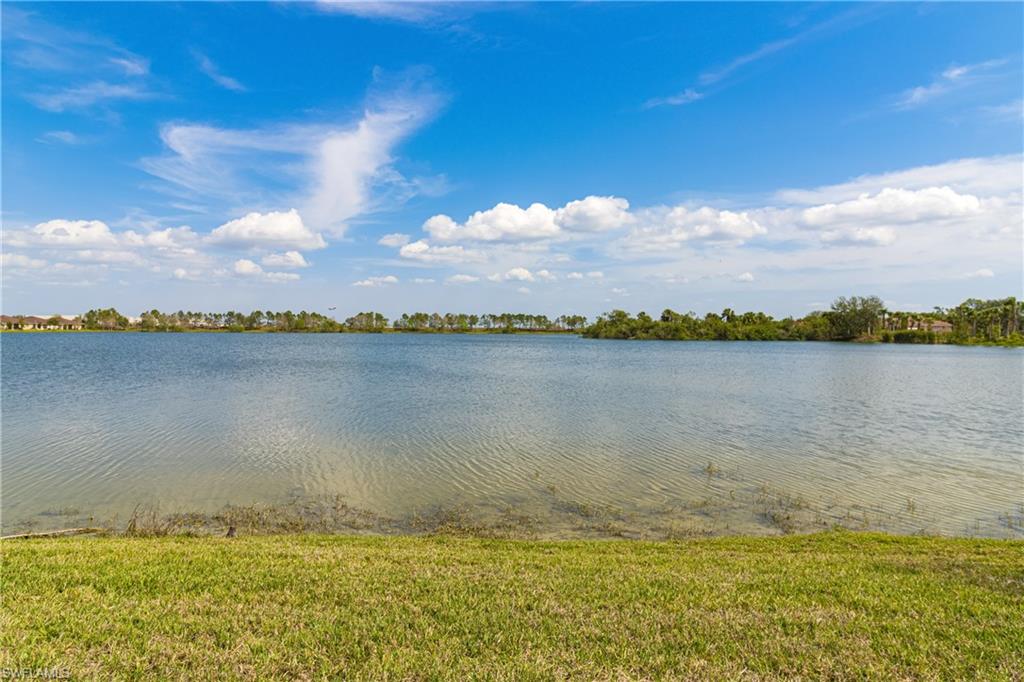 TUSCANY VILLAS - Residential