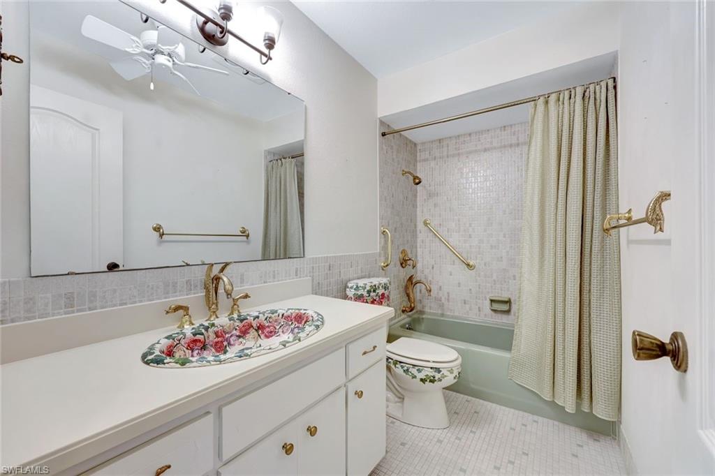 CYPRESS LAKES MANOR SOUTH - Residential