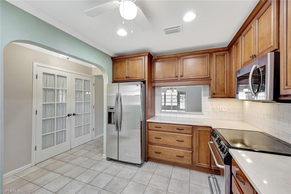 CYPRESS LAKES MANOR SOUTH - Residential