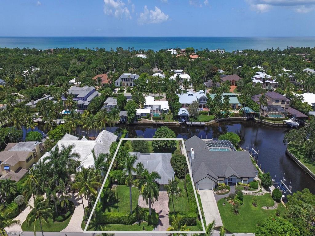 AQUALANE SHORES - Residential