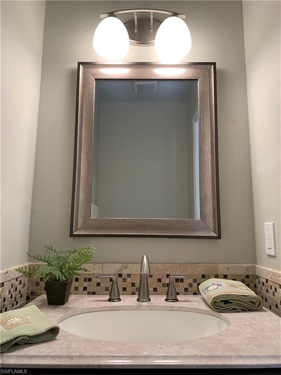 CORAL BAYVIEW CONDO - Residential