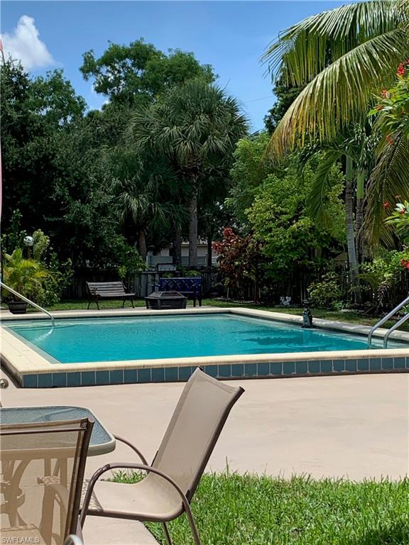 CORAL BAYVIEW CONDO - Residential