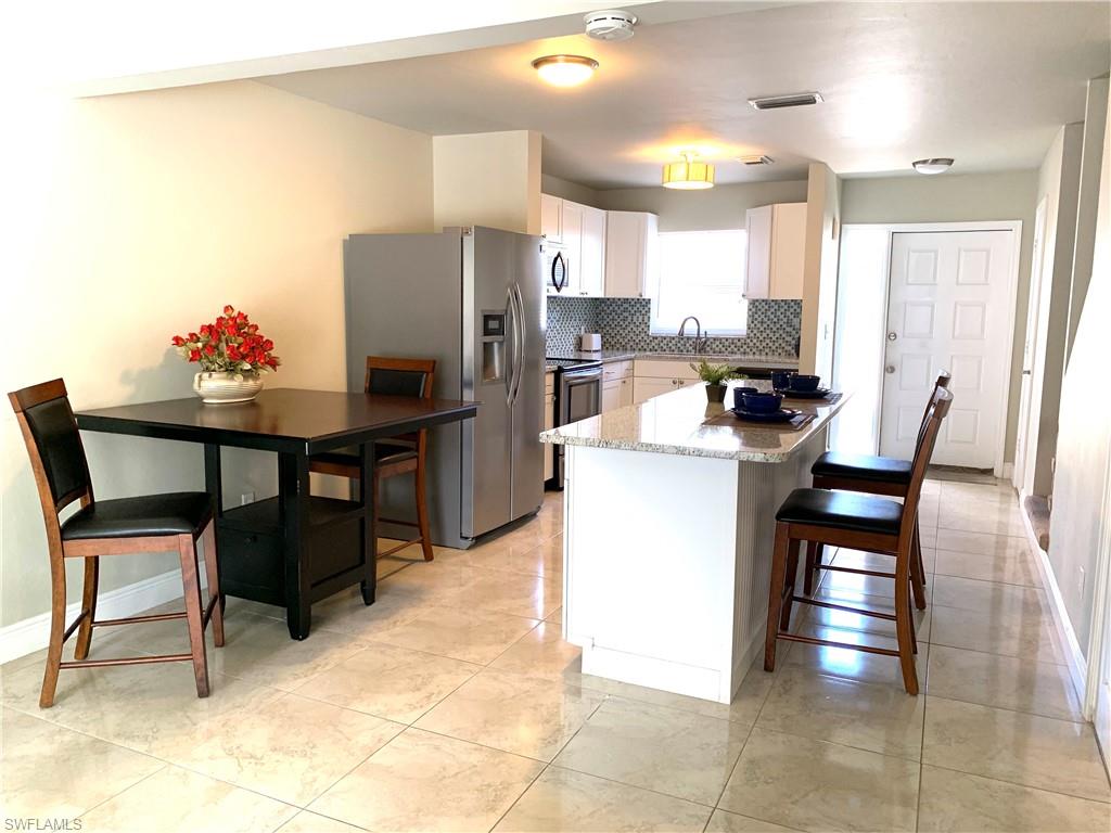 CORAL BAYVIEW CONDO - Residential