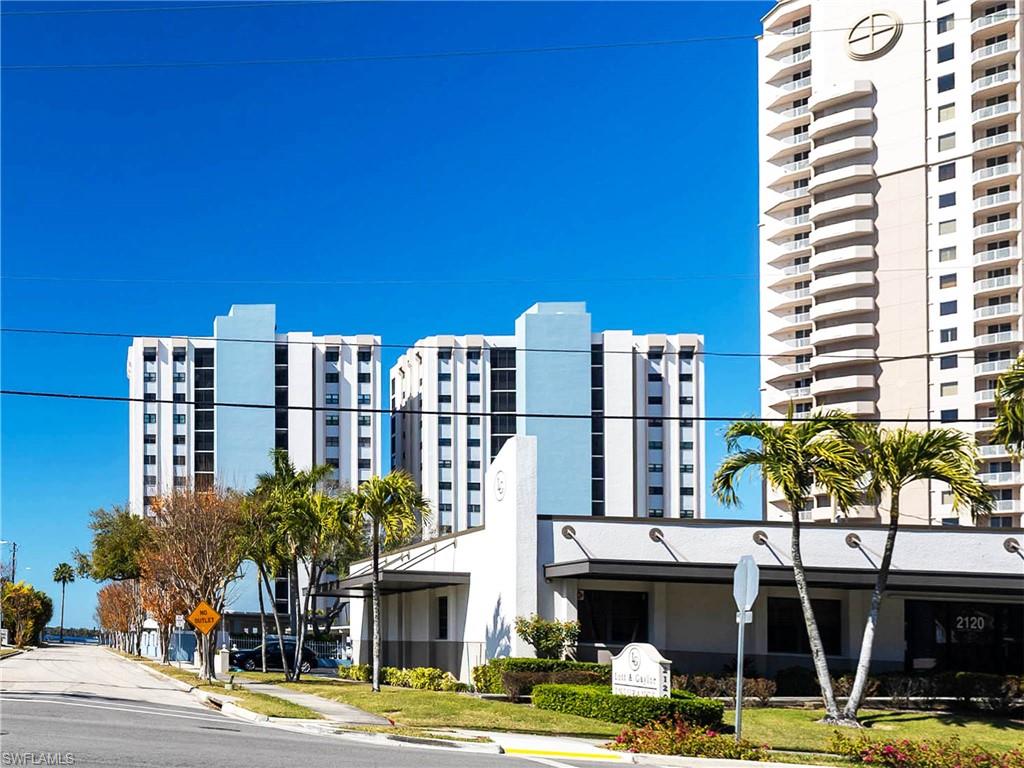 SUNSET ROYALE - Residential