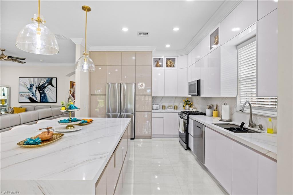 CHERRY OAKS - Residential