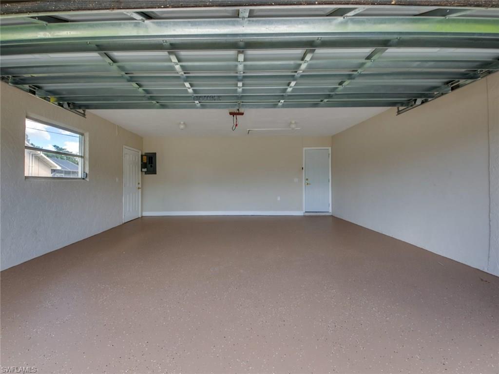 GOLDEN GATE CITY - Residential