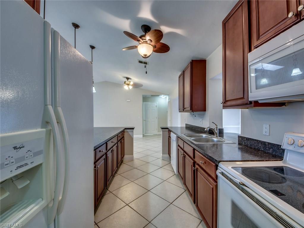 GOLDEN GATE CITY - Residential