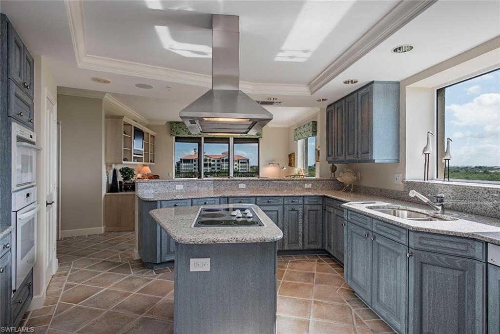 REMINGTON AT BAY COLONY - Residential