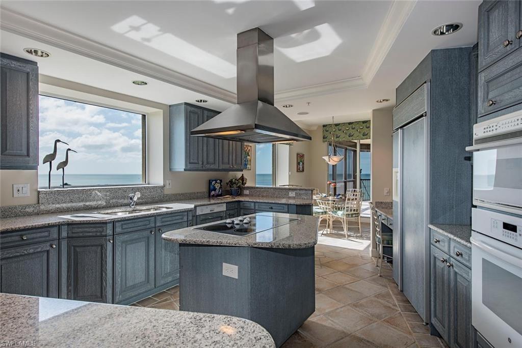 REMINGTON AT BAY COLONY - Residential