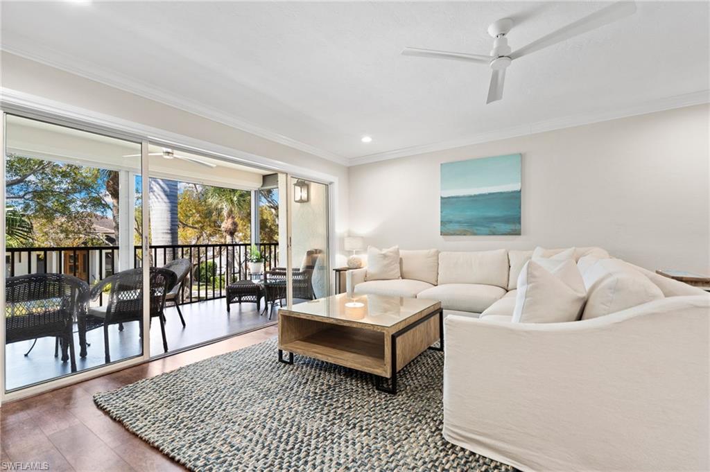 TIFFANY COURT - Residential