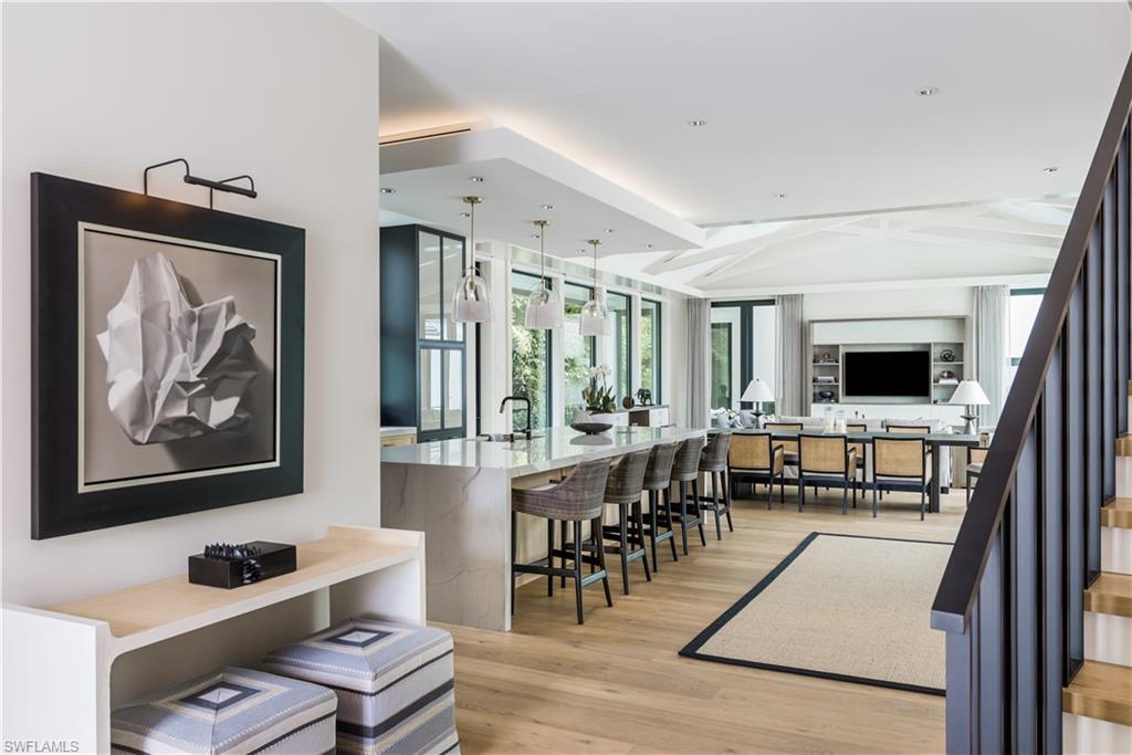 OLDE NAPLES - Residential