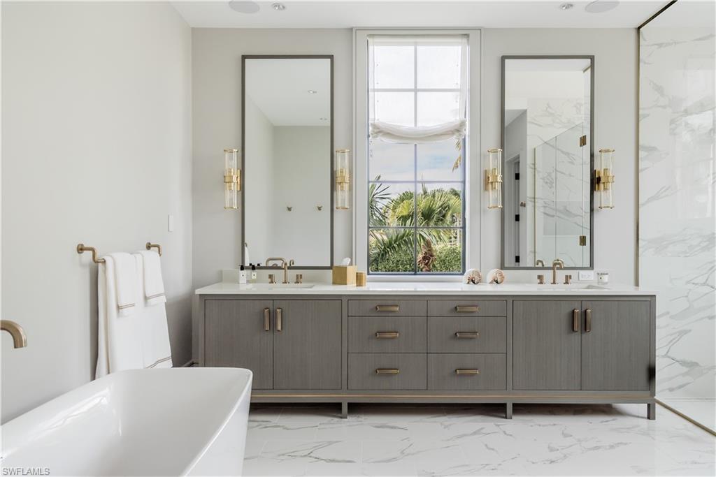 OLDE NAPLES - Residential