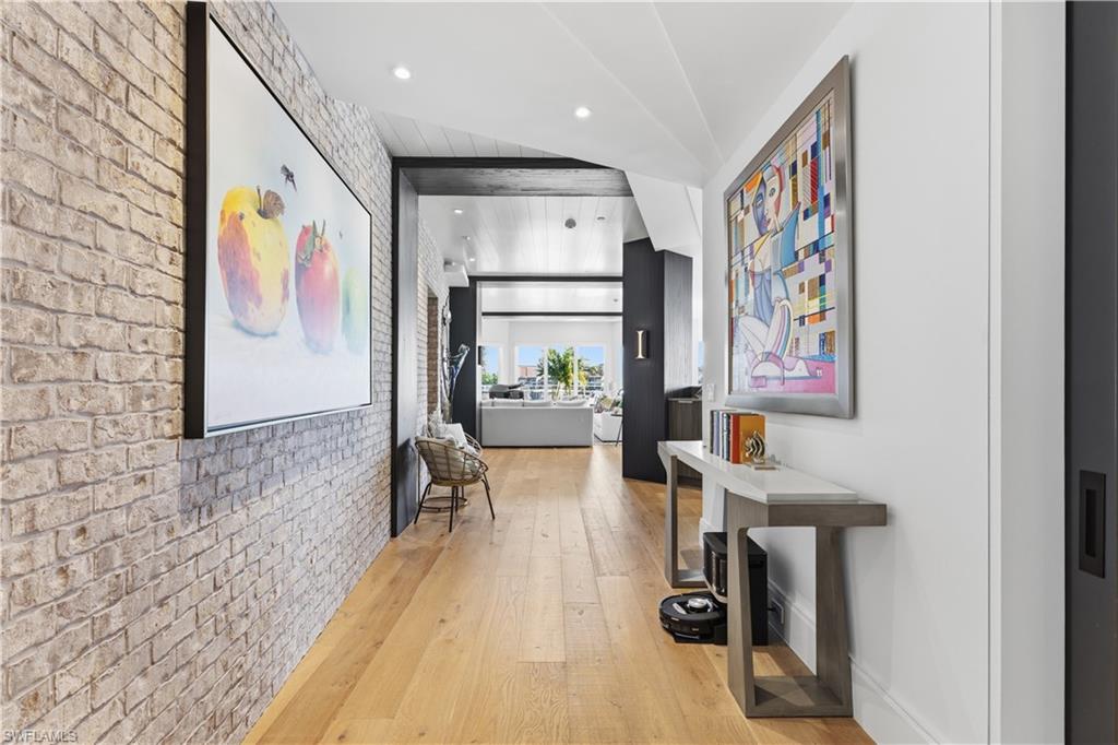 NAPLES BOAT CLUB - Residential