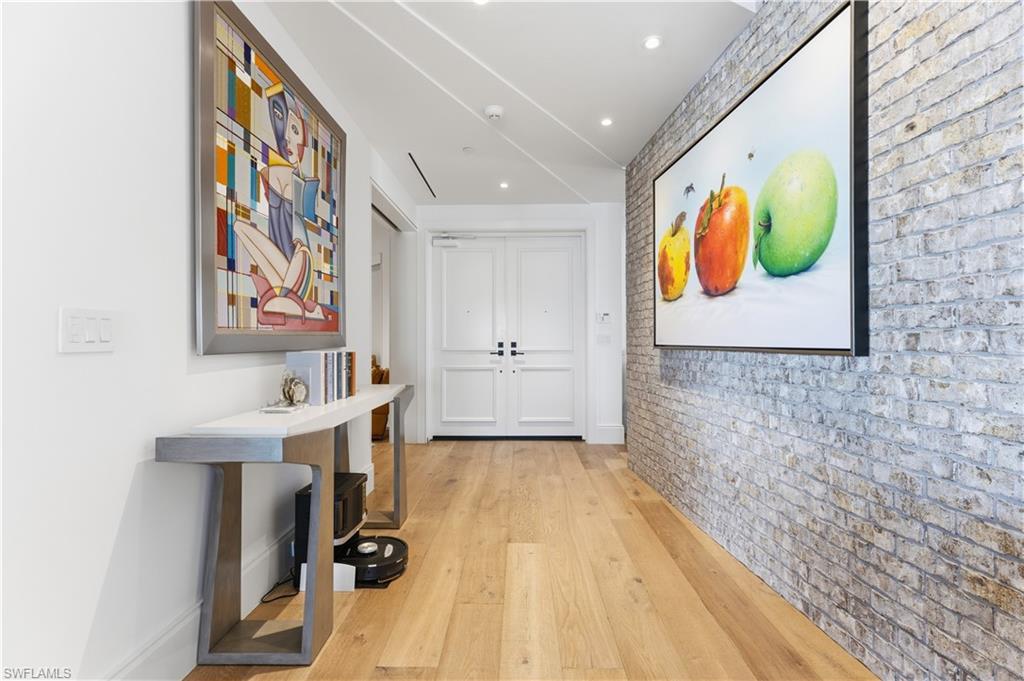 NAPLES BOAT CLUB - Residential