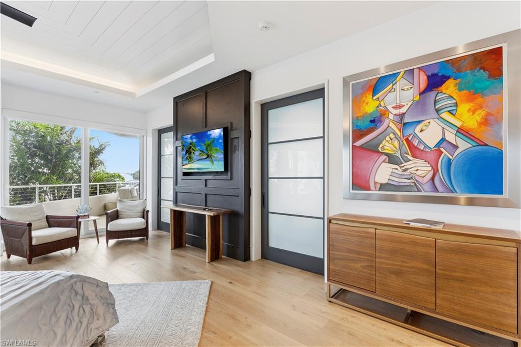 NAPLES BOAT CLUB - Residential