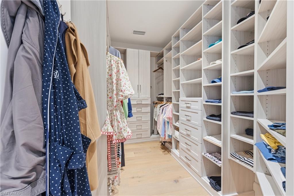 NAPLES BOAT CLUB - Residential