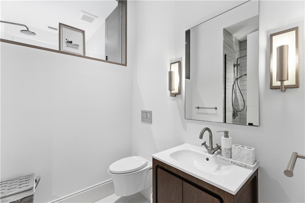 NAPLES BOAT CLUB - Residential