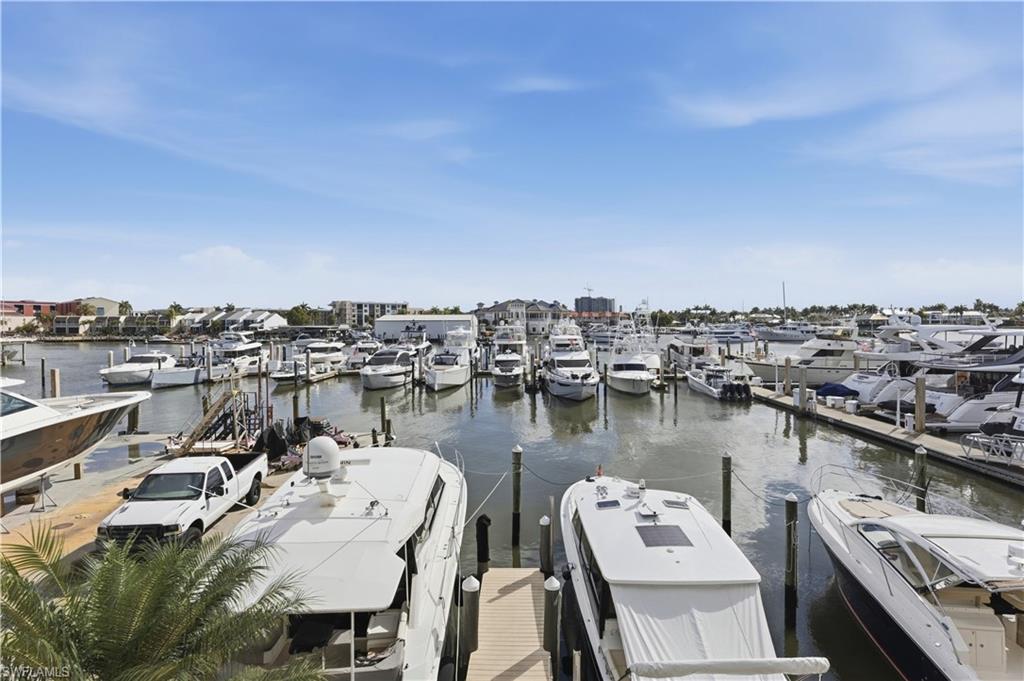 NAPLES BOAT CLUB - Residential