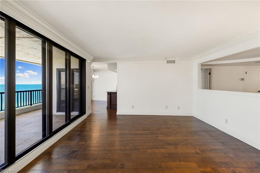 ADMIRALTY POINT - Residential