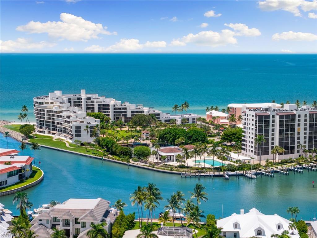 ADMIRALTY POINT - Residential