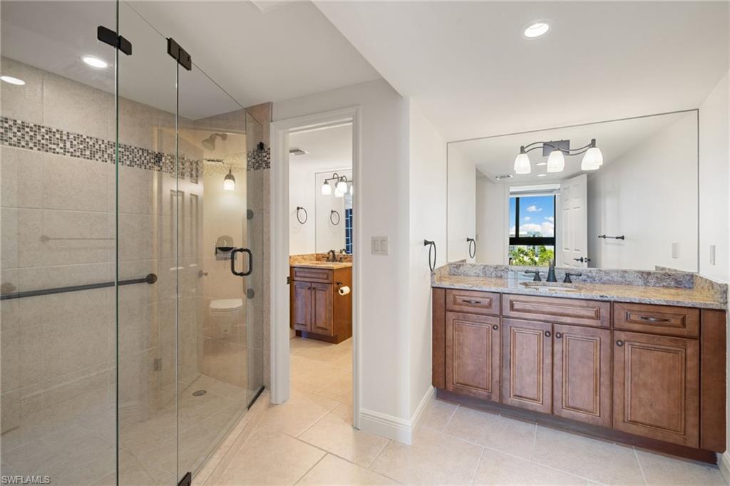 ADMIRALTY POINT - Residential