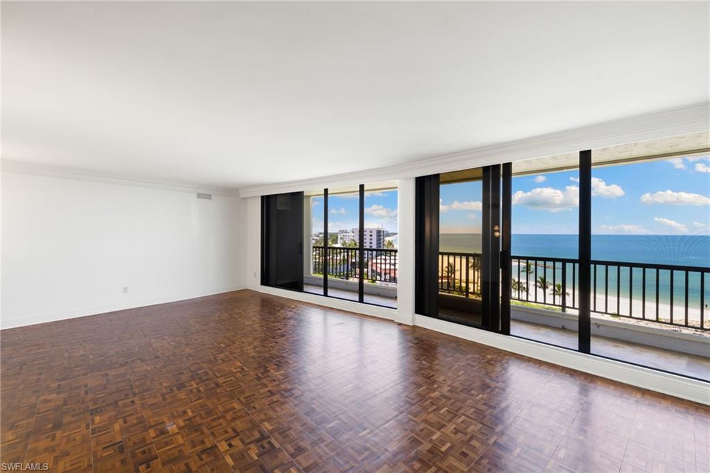 ADMIRALTY POINT - Residential