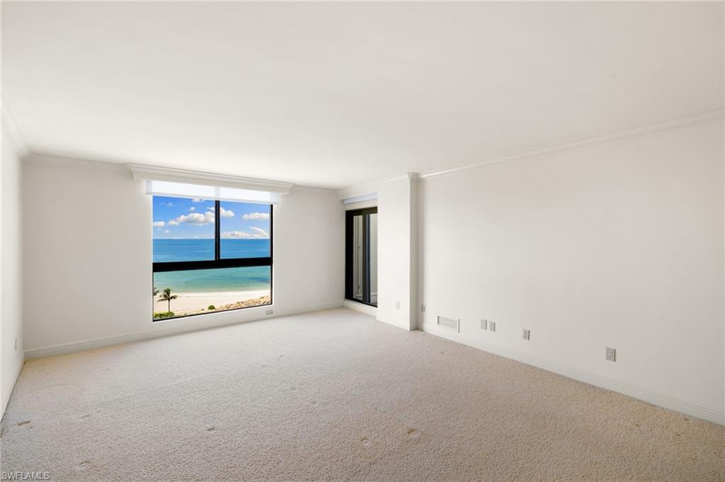 ADMIRALTY POINT - Residential