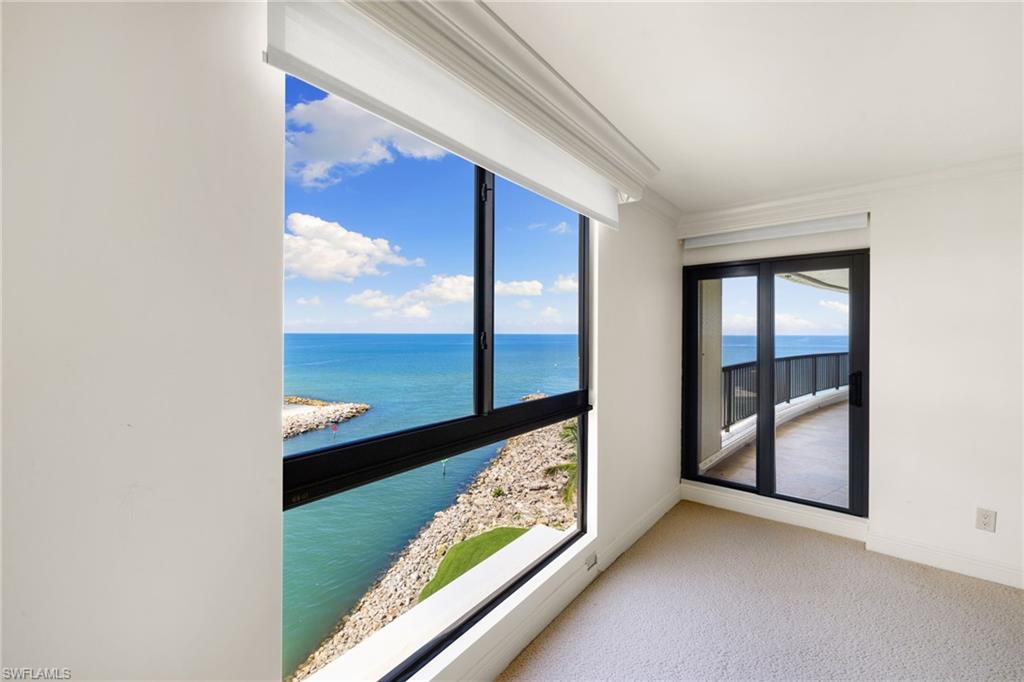 ADMIRALTY POINT - Residential