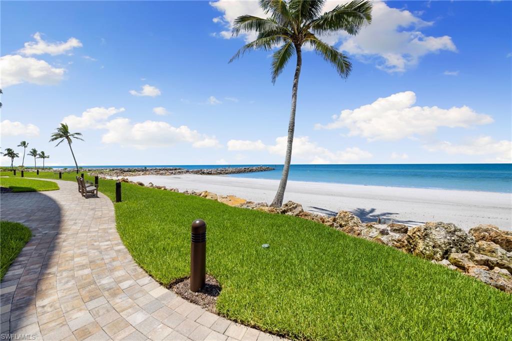 ADMIRALTY POINT - Residential