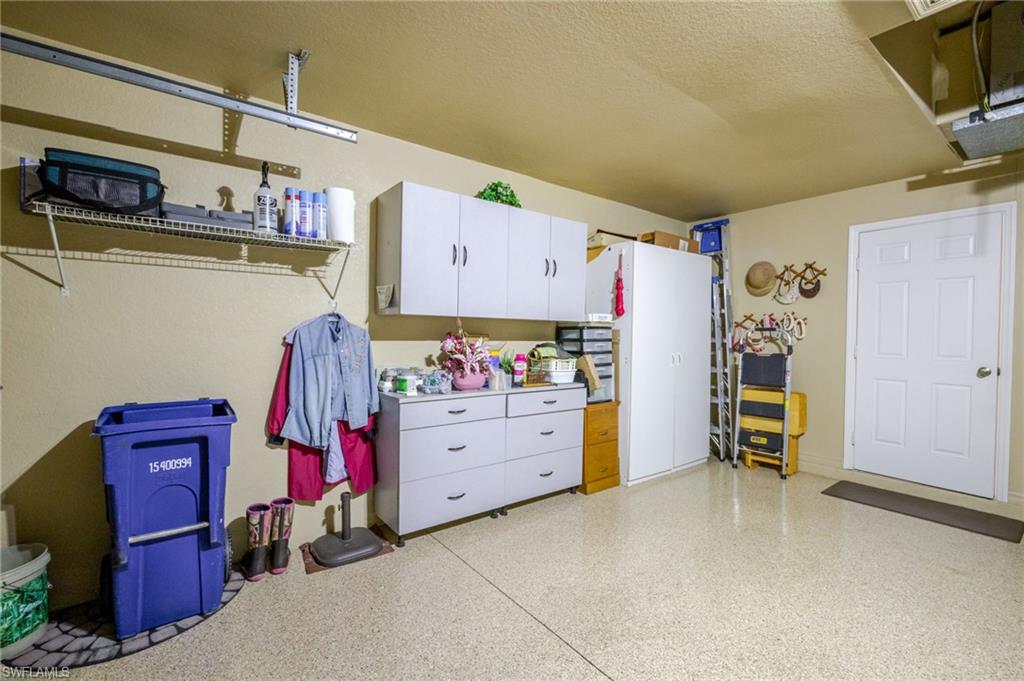 HERONS GLEN - Residential